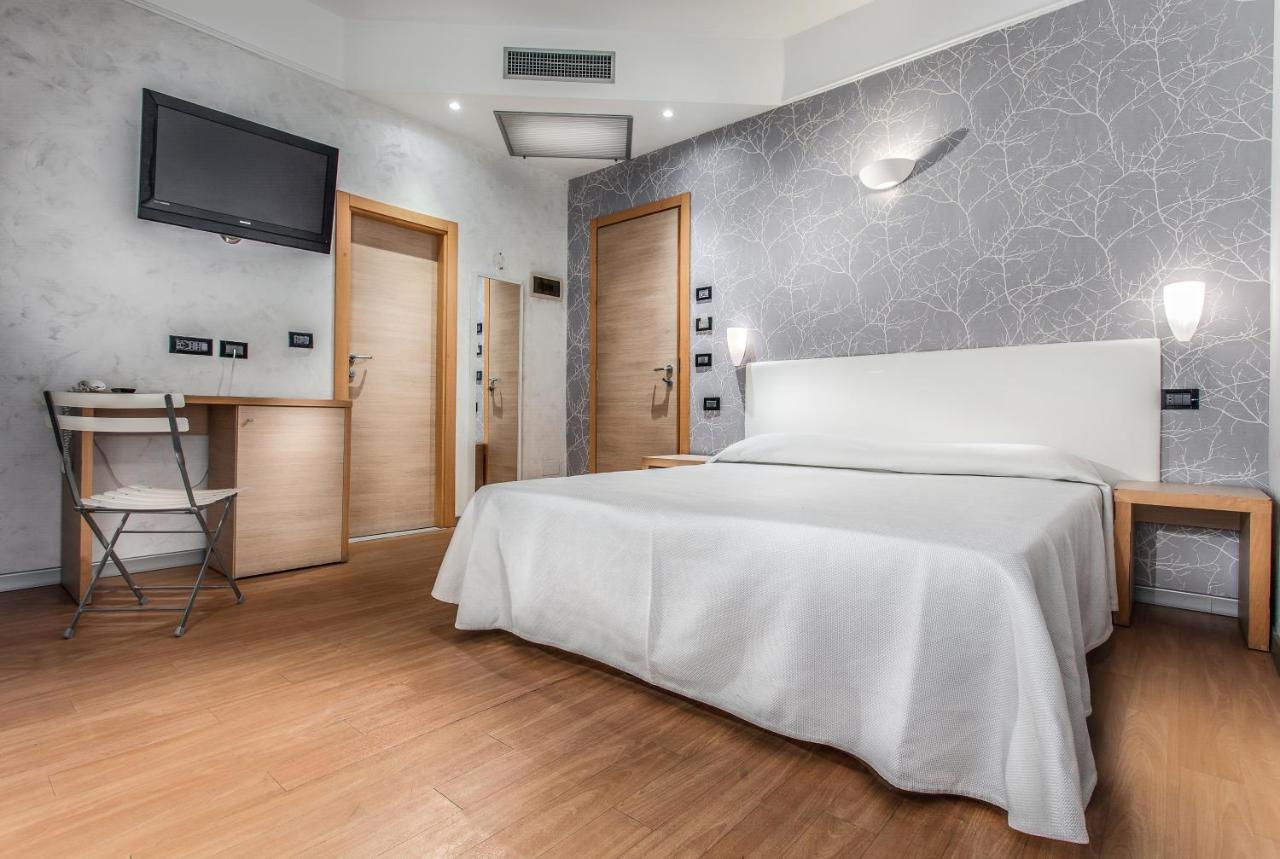 Hotel Villa Marina Wellness Spa Rimini Exterior photo